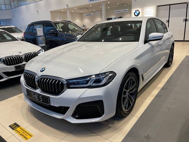 BMW 5 серии 2022