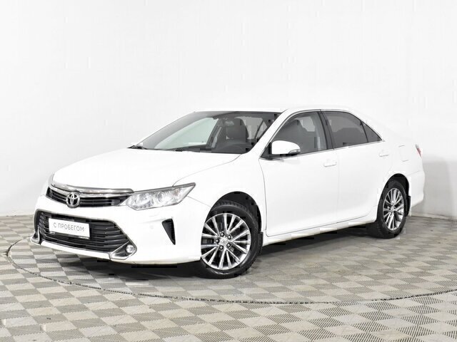 Toyota Camry 2018