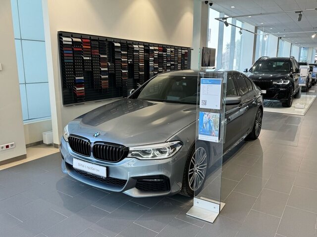 BMW 5 серии 2022