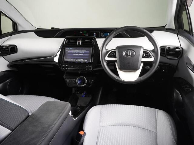 Toyota Prius 2017