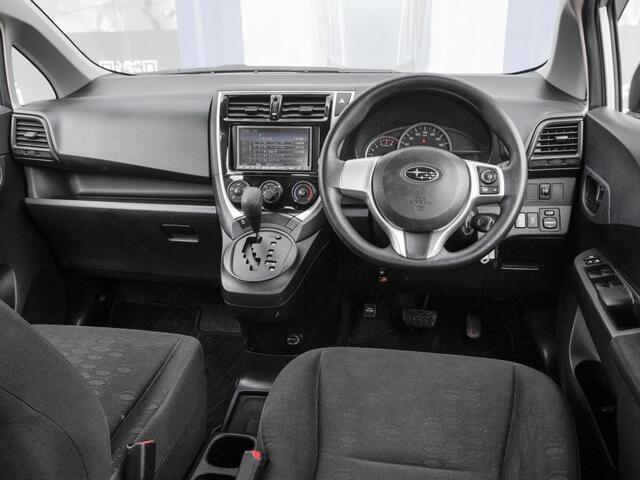 Subaru Trezia 2014