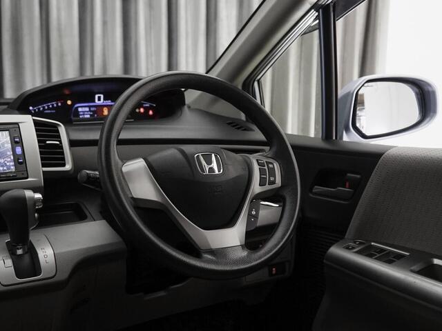 Honda Freed 2012