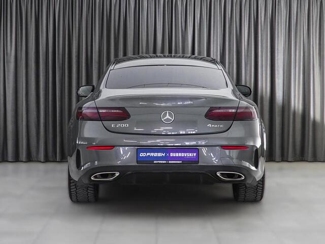 Mercedes-Benz E-Класс 2017