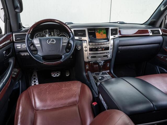 Lexus LX 2014