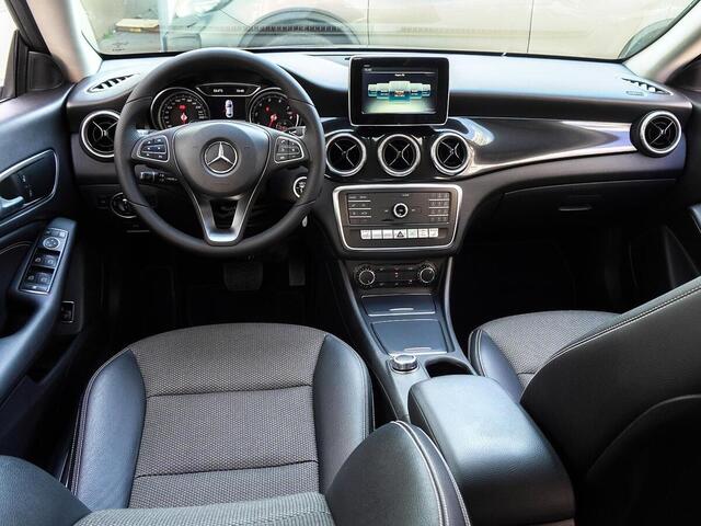 Mercedes-Benz CLA 2016