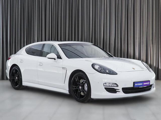 Porsche Panamera 2012