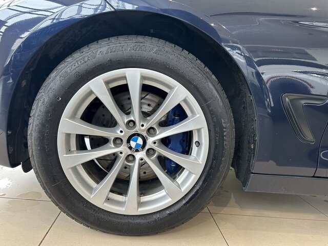BMW 3 серии 2017