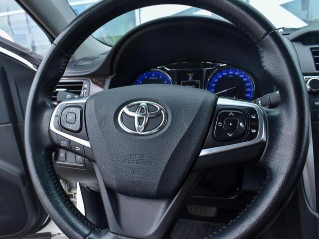 Toyota Camry 2017