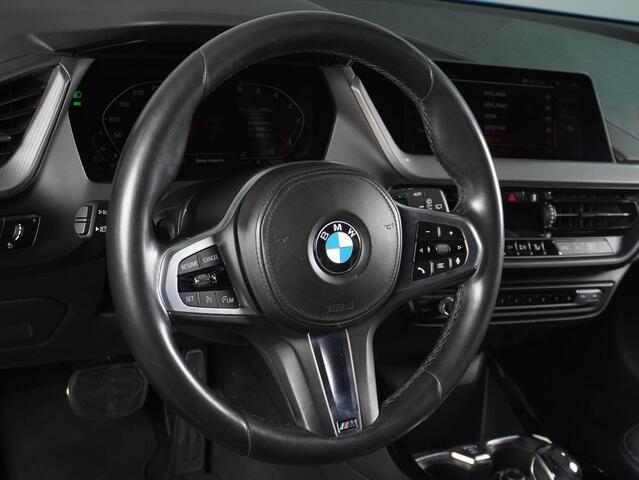 BMW 1 серии 2019