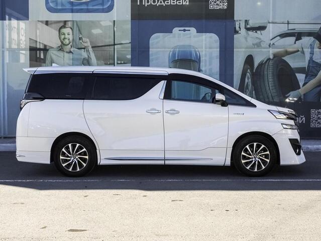 Toyota Vellfire 2017