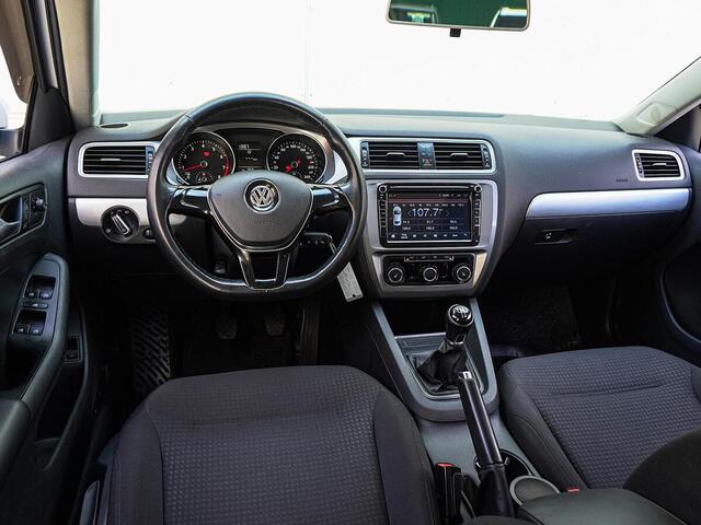 Volkswagen Jetta 2018