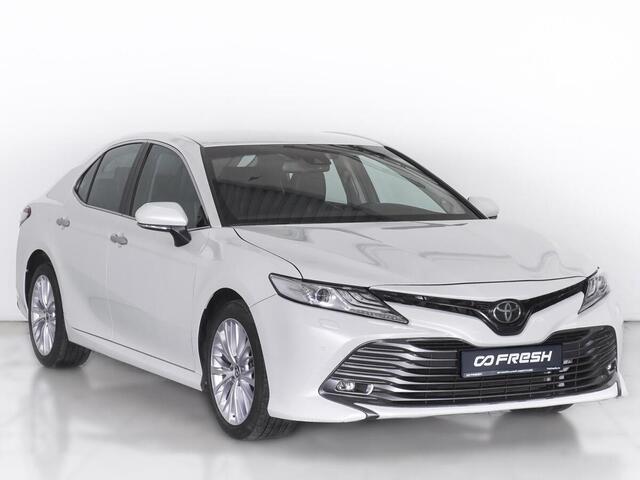 Toyota Camry 2019