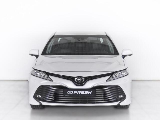 Toyota Camry 2019