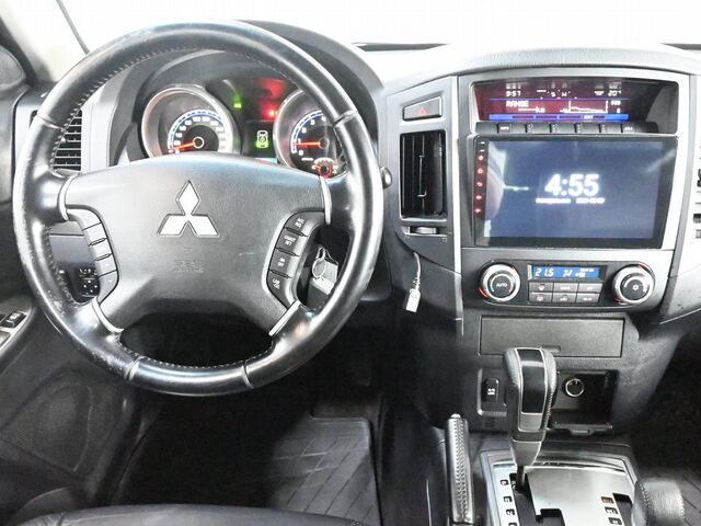 Mitsubishi Pajero 2011