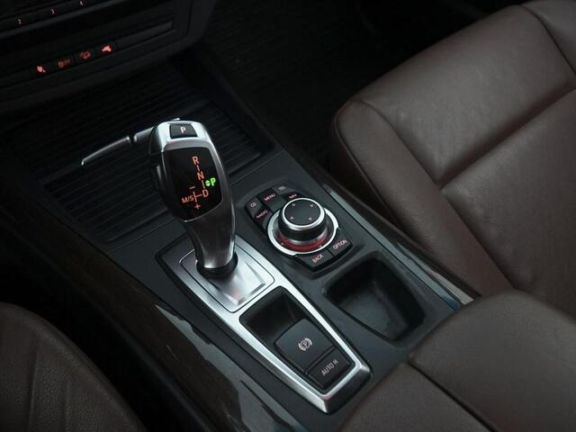 BMW X5 2011