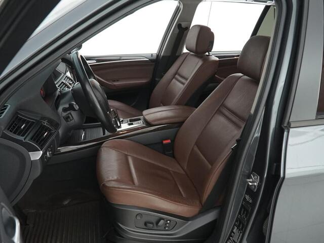 BMW X5 2011