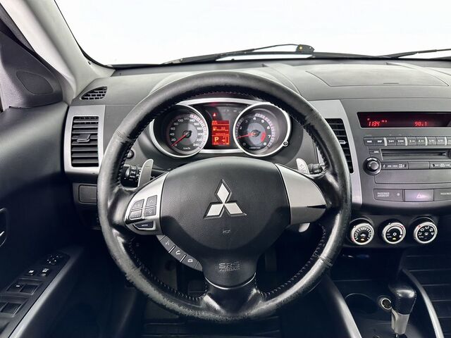 Mitsubishi Outlander 2008