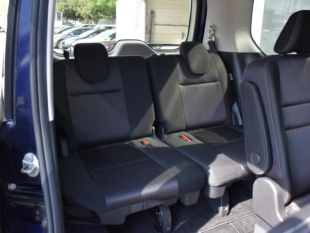 Nissan Serena 2018