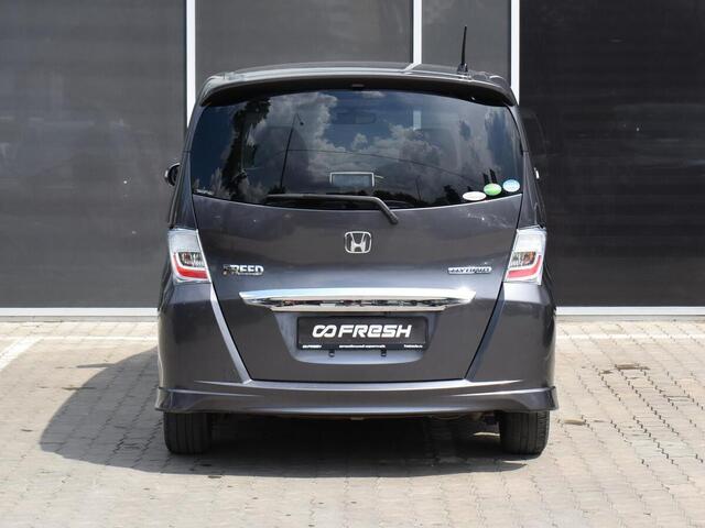 Honda Freed 2013