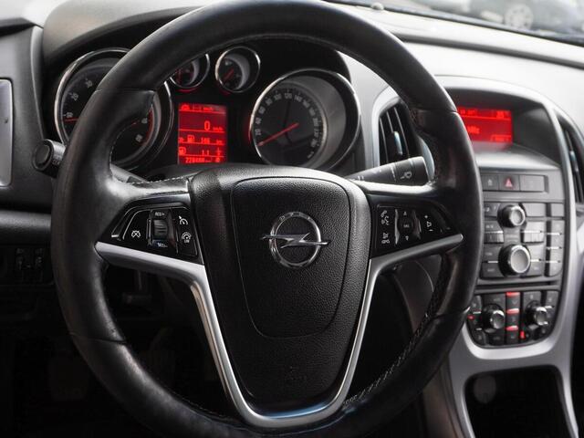 Opel Astra 2014