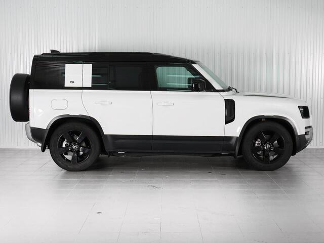 Land Rover Defender 2020