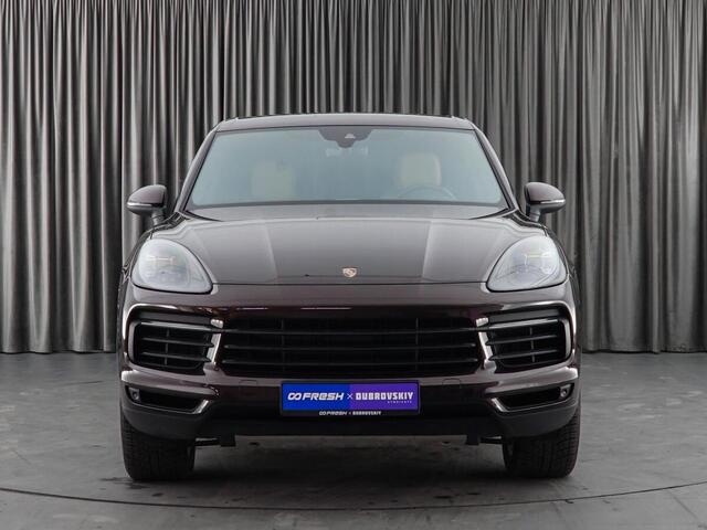 Porsche Cayenne 2021