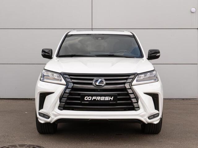 Lexus LX 2016