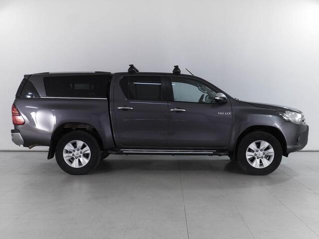 Toyota Hilux 2015