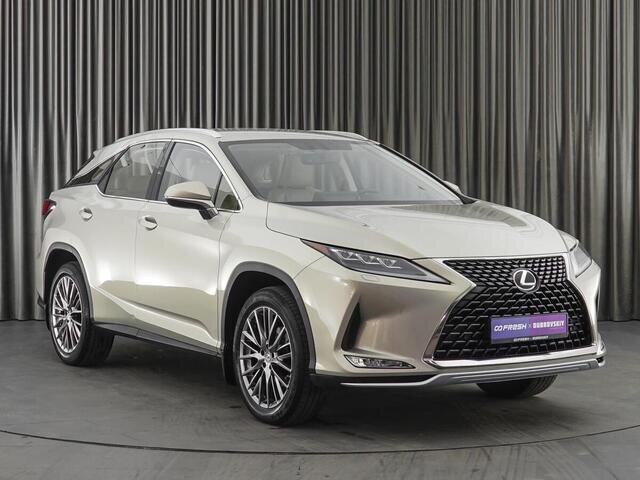 Lexus NX 2021