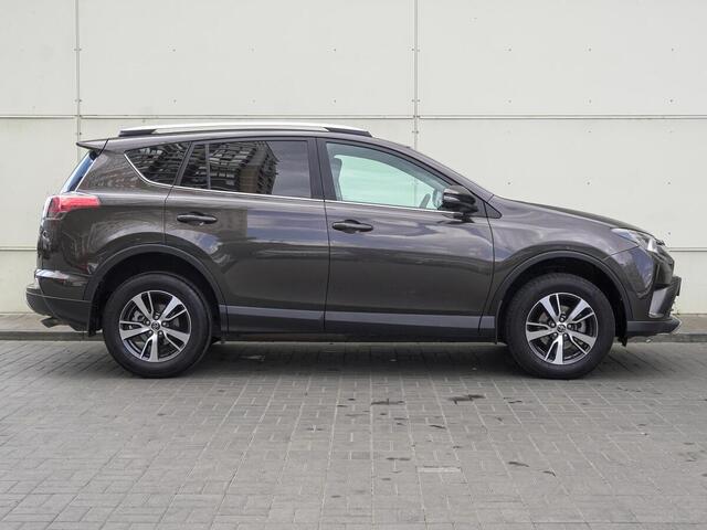 Toyota RAV4 2018