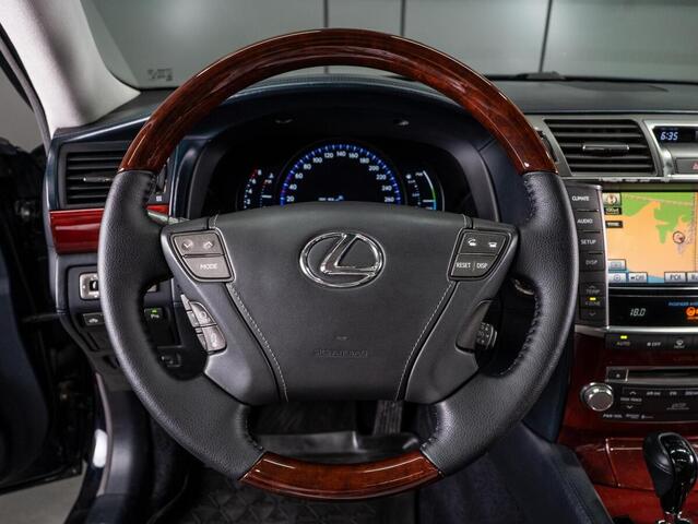 Lexus LS 2010