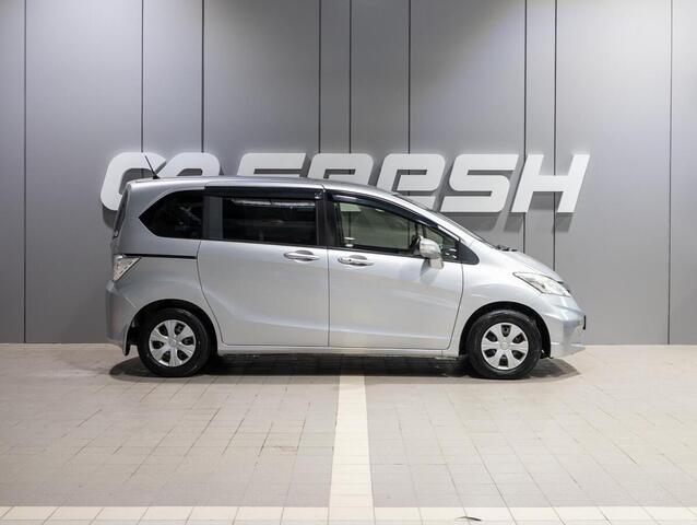 Honda Freed 2012