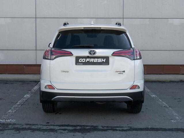 Toyota RAV4 2017