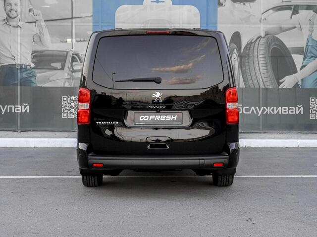 Peugeot Traveller 2019