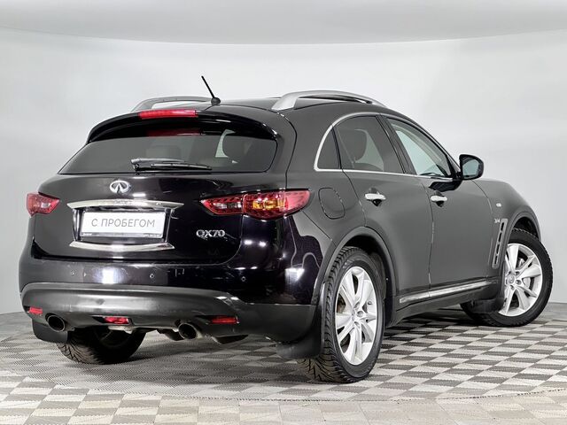 Infiniti QX70 2016