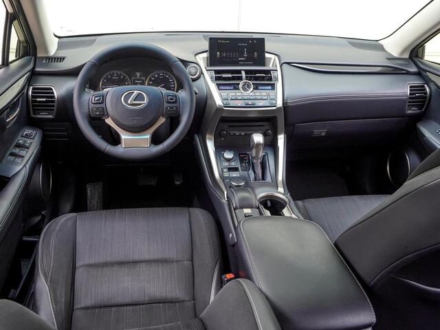 Lexus NX 2015