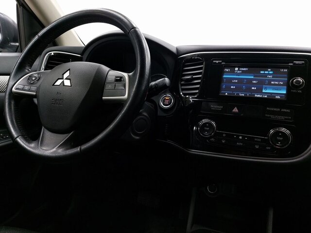 Mitsubishi Outlander 2013