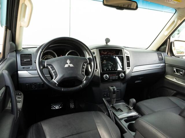 Mitsubishi Pajero 2018