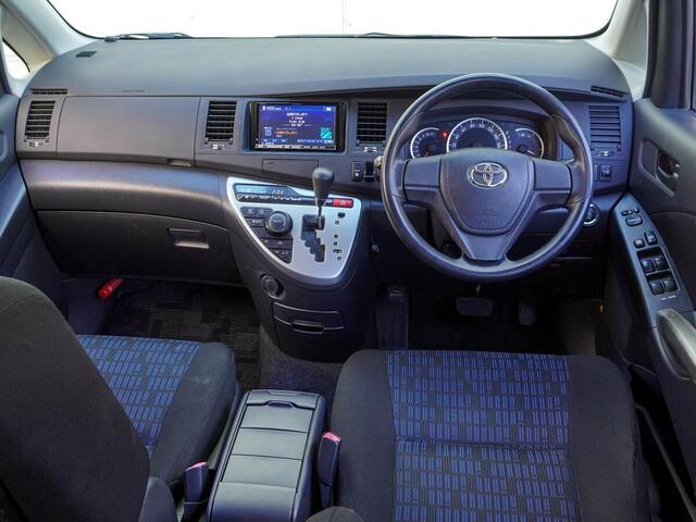 Toyota ISis 2014