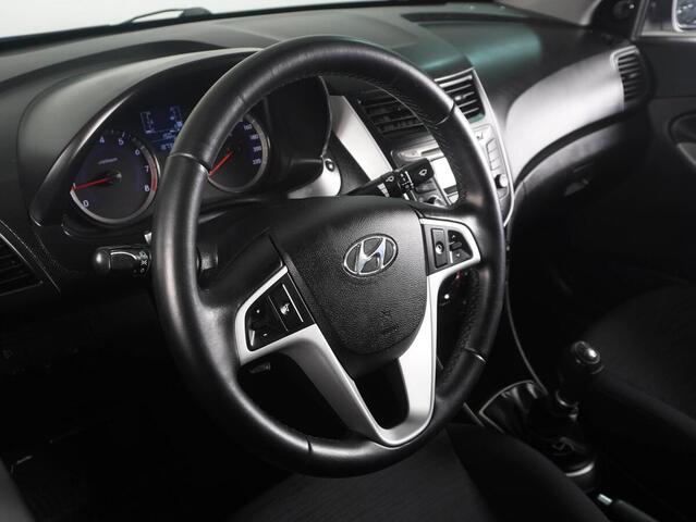 Hyundai Solaris 2014