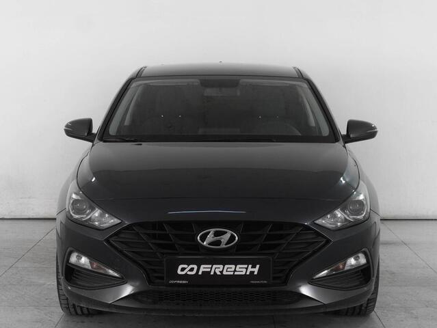 Hyundai i30 2022