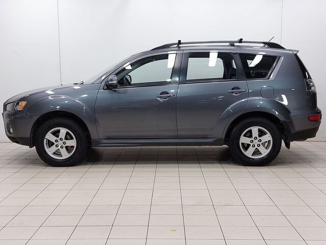 Mitsubishi Outlander 2011