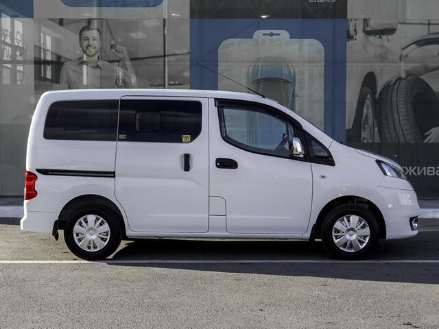 Nissan NV200 2019