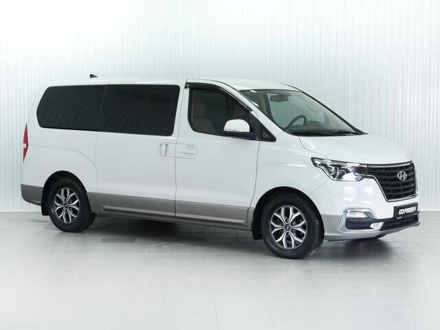 Hyundai H-1 2020