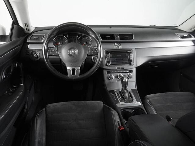 Volkswagen Passat CC 2013