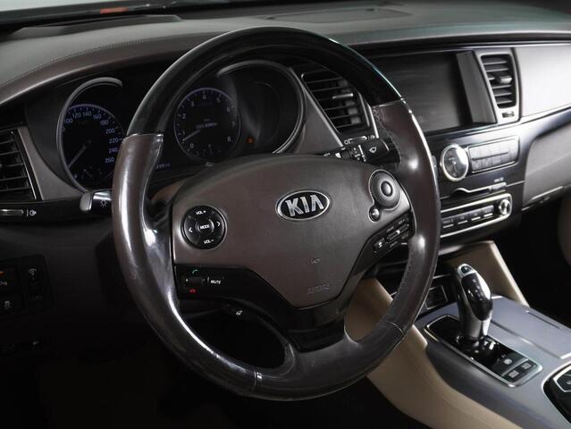 Kia Quoris 2013