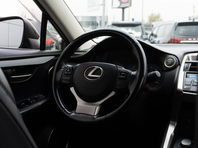 Lexus NX 2015