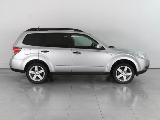 Subaru Forester 2011