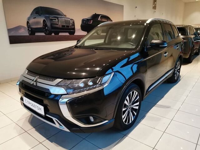 Mitsubishi Outlander 2021