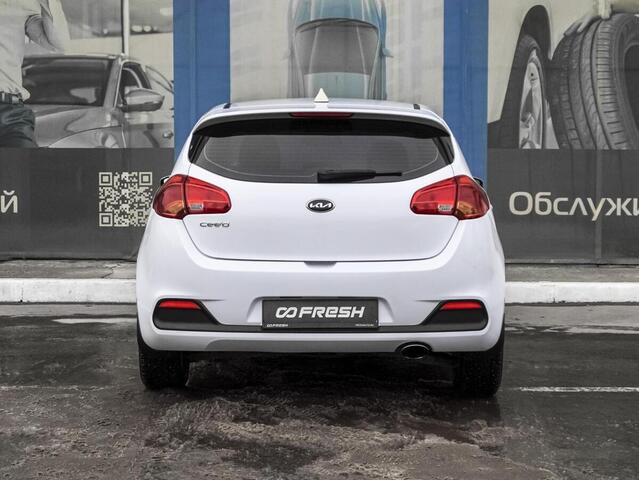 Opel Astra 2011